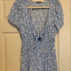 NWOT Love Tree Floral Smocked Romper